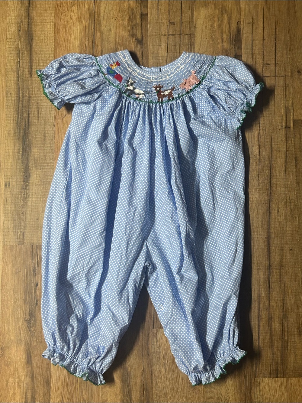 Farm animals Blue/White Polka Dot Smocked Embroidered Romper 3T shrimp & grits